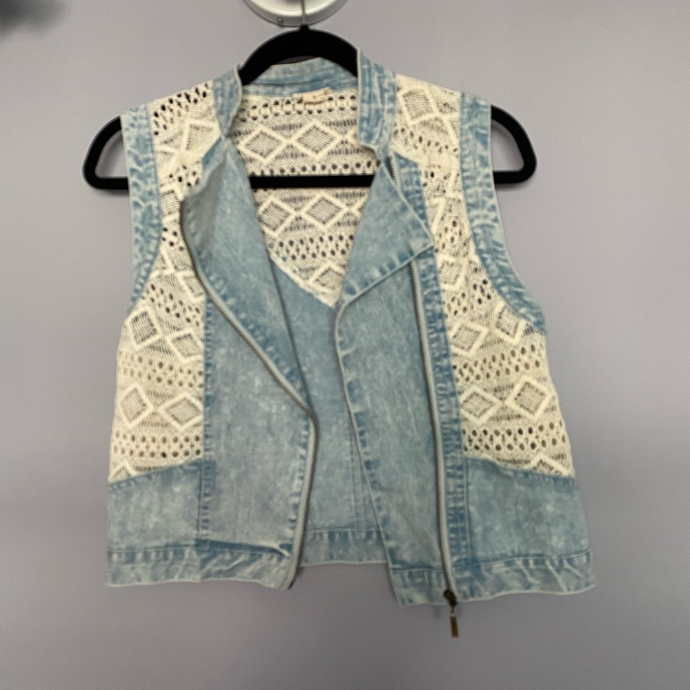 Jean and crochet zip up vest